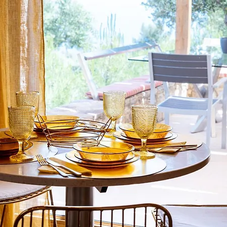 Villa Nous Village Alikí