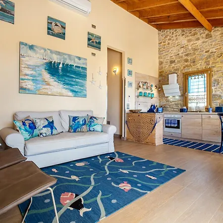 Nous Village Villa Alikí