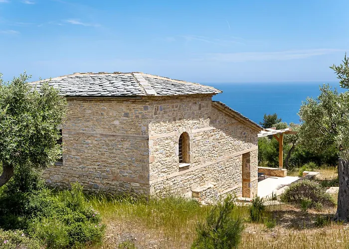 ヴィラ Nous Village Alikí