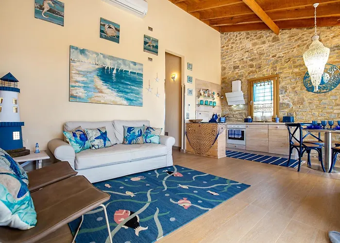 Nous Village ヴィラ Alikí